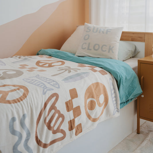 Easy Days plush blanket. Boys coastal blanket. Surf kids blanket. Boys bedroom decor. Coastal boys bedroom styling. Kids surf bedroom decor. Beachy boys room. Boys reading nook decor. Plush kids throw blanket. Boys bedding Australia. Coastal kids decor. Boys snuggle blanket. Rental friendly kids decor. Boys room inspo. Surfy bedroom styling.