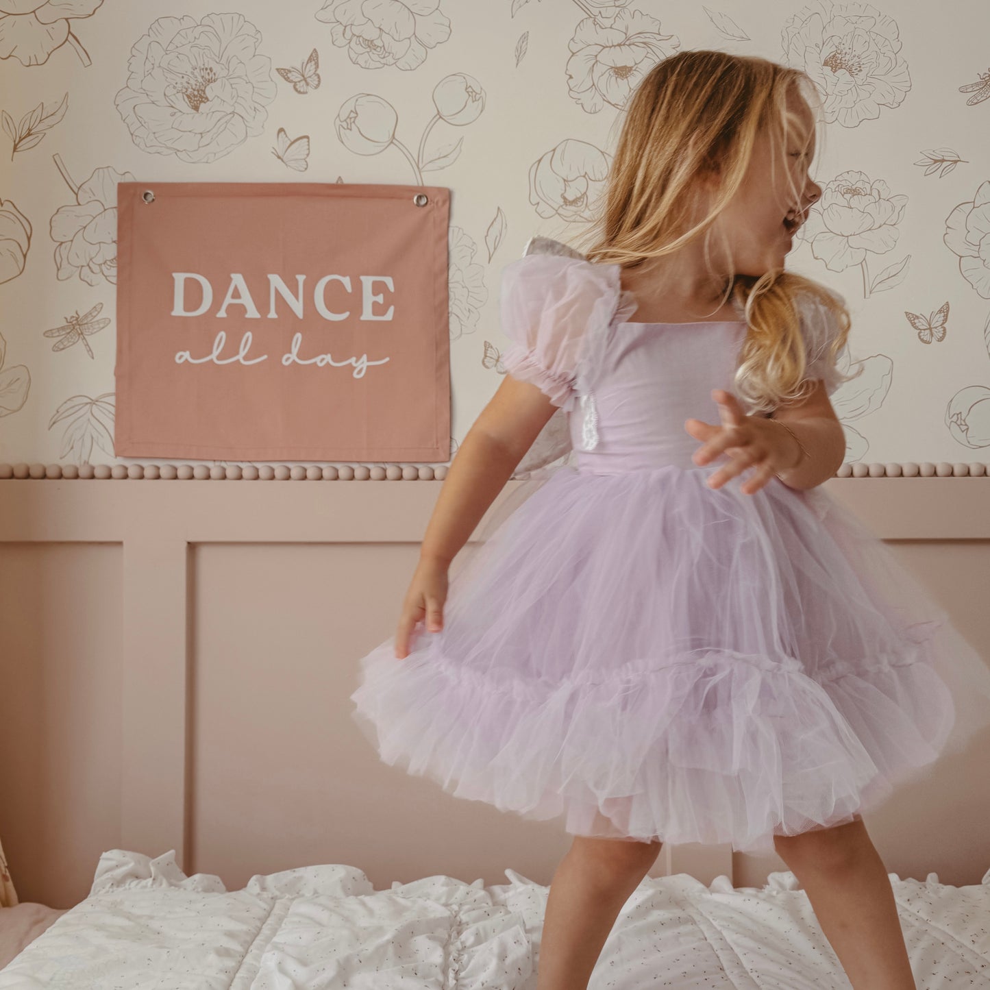 Dance all day girls wall banner | wall hanging ~ Petals pink
