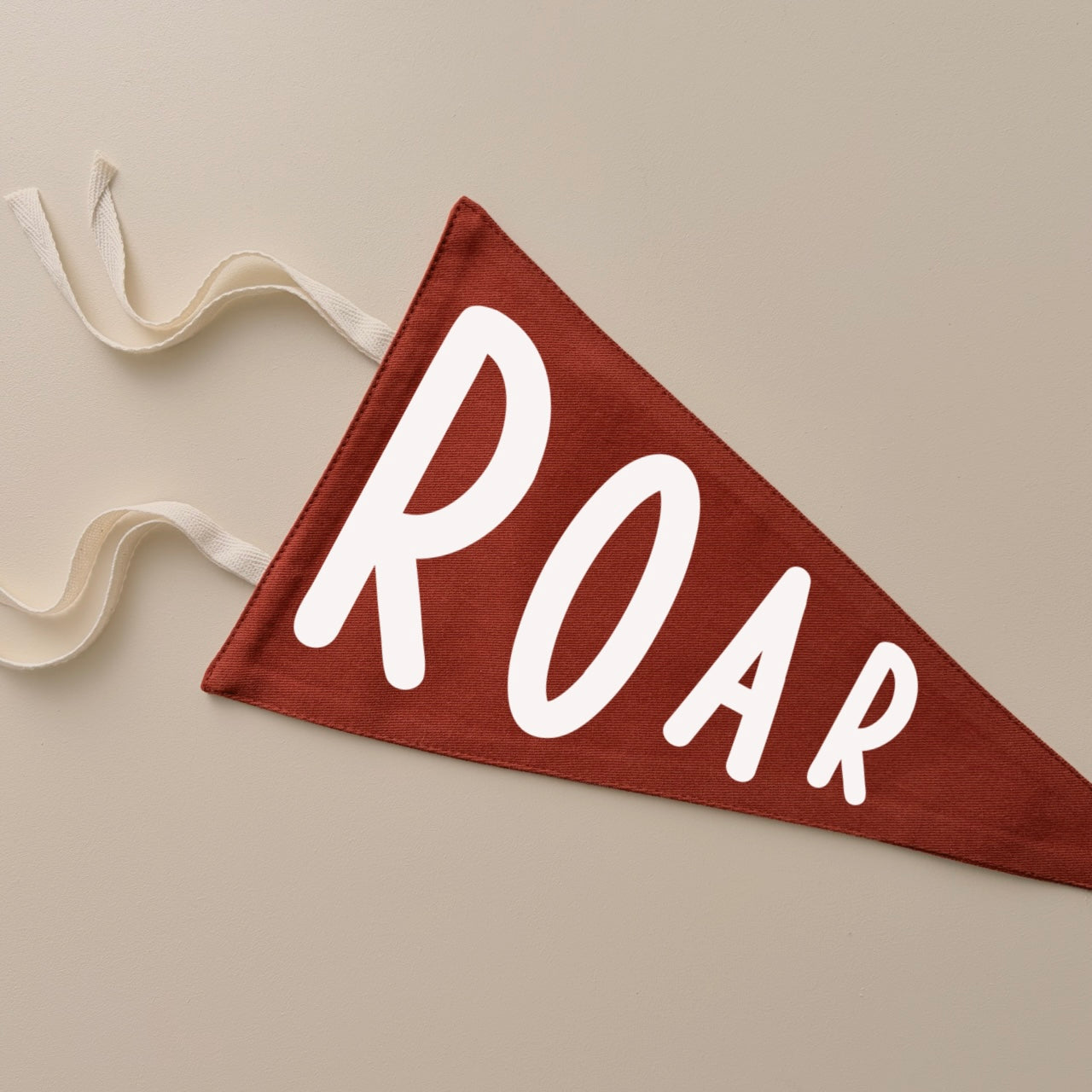 Roar tie up pennant flag | wall hanging