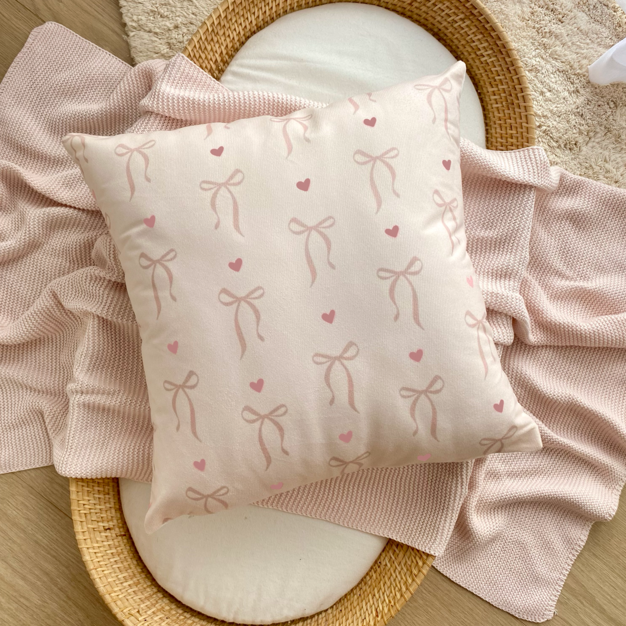 Bow bedroom cushion slip. Fairy tales cushion cover. Bow themed cushion. velour bow cushion cover. Bow cushion. Bows pillow. Pink bow cushion cover. Girls bedding. Bow theme cushion. Magical cushion cover. Bows bedroom decor. Fairy tale themed kids cushion. Girls bedding. Girls cushion cover.