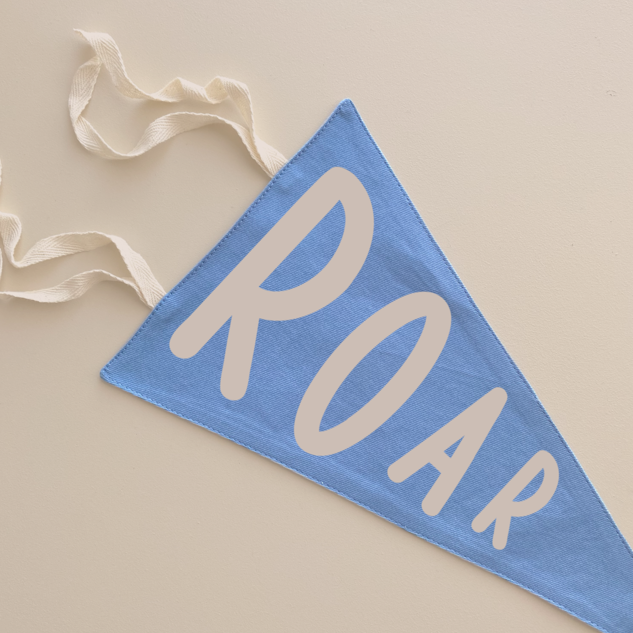 Dinosaur pennant flag. Boys Dino pennant flag. Boys dinosaur wall decor. Boys Dino bedroom. Roar pennant flag. Boys roar wall flag. Boys roar wall banner. Dinosaur pennant flag. Wild bedroom decor. Jungle boys bedroom. Safari boys wall decor. Dino wall decor.