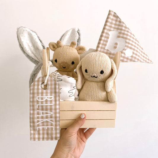 Personalised canvas gift tag. Personalised cotton gift tag. Custom gift tag. Fabric gift tag. Present name tag. Christmas personalised gift tag. Christmas name gift tag. Easter custom name tag. Easter personalised basket tag. Christmas sack name tag. Birthday personalised gift tag. Mother’s Day personalised name gift tag.