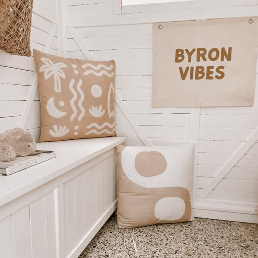 Boys coastal bedroom styling. Boys beach bedroom wall decor. Boys surf bedroom wall banner. Boys coastal wall banner. Boys beach bedroom inspo. Boys surf bedroom decor ideas. 7 year old bedroom ideas. 10 year old bedroom ideas. 12 year old bedroom ideas. peace sign wall banner. large peace banner.