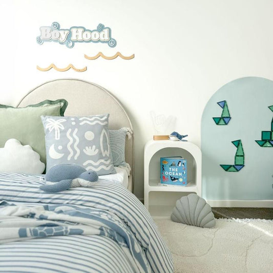 Surf boys bedroom cushion slip. Surf cushion cover. Boys surf themed cushion. Velour boys cushion cover. Coastal boys cushion. Coastal boys pillow. Coastal cushion cover. Beach boys bedding. Beach theme boys cushion. Beach cushion cover. Boys coastal bedroom decor. Boys beach throw cushion. Boys surf throw pillow. reef inspired cushion cover. ocean themed kids cushion. ocean boys bedding.