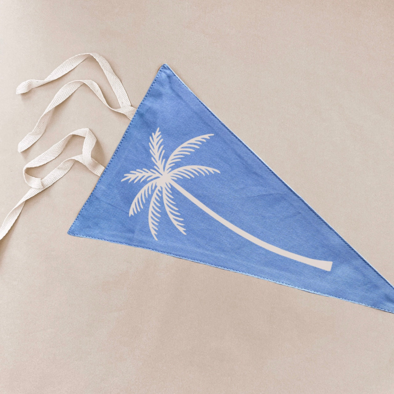 Palm tree tie up pennant flag / wall hanging