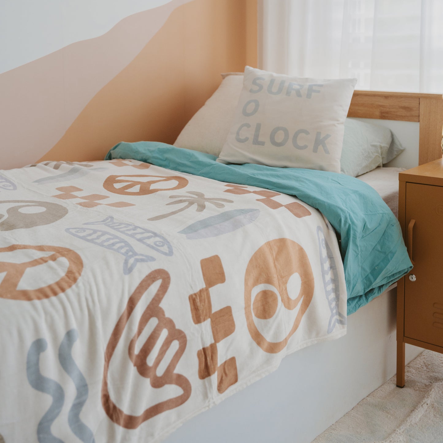 Easy Days plush blanket. Boys coastal blanket. Surf kids blanket. Boys bedroom decor. Coastal boys bedroom styling. Kids surf bedroom decor. Beachy boys room. Boys reading nook decor. Plush kids throw blanket. Boys bedding Australia. Coastal kids decor. Boys snuggle blanket. Rental friendly kids decor. Boys room inspo. Surfy bedroom styling.