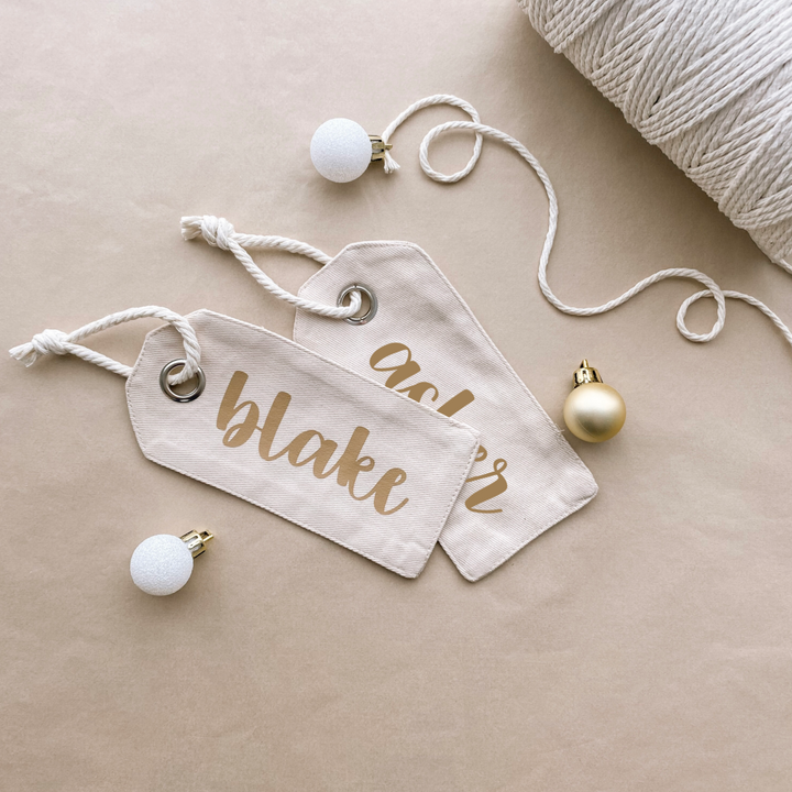 Personalised canvas gift tag. Personalised cotton gift tag. Custom gift tag. Fabric gift tag. Present name tag. Christmas personalised gift tag. Christmas name gift tag. Easter custom name tag. Easter personalised basket tag. Christmas sack name tag. Birthday personalised gift tag. Mother’s Day personalised name gift tag. 