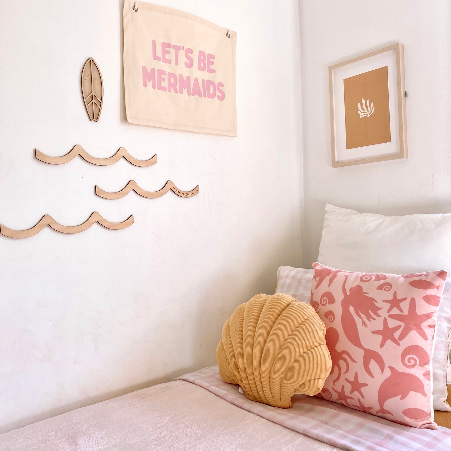 Let’s be mermaids girls wall banner ~ Shell ~ Sale