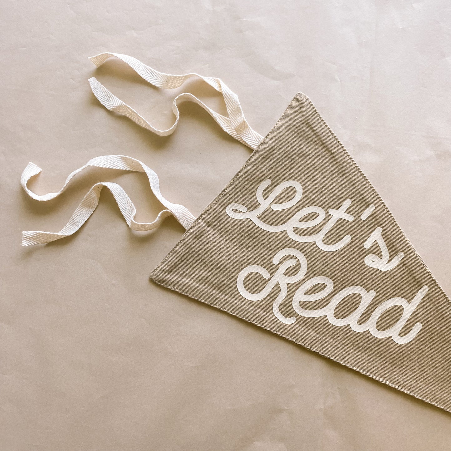 Let’s read tie up pennant flag / wall hanging