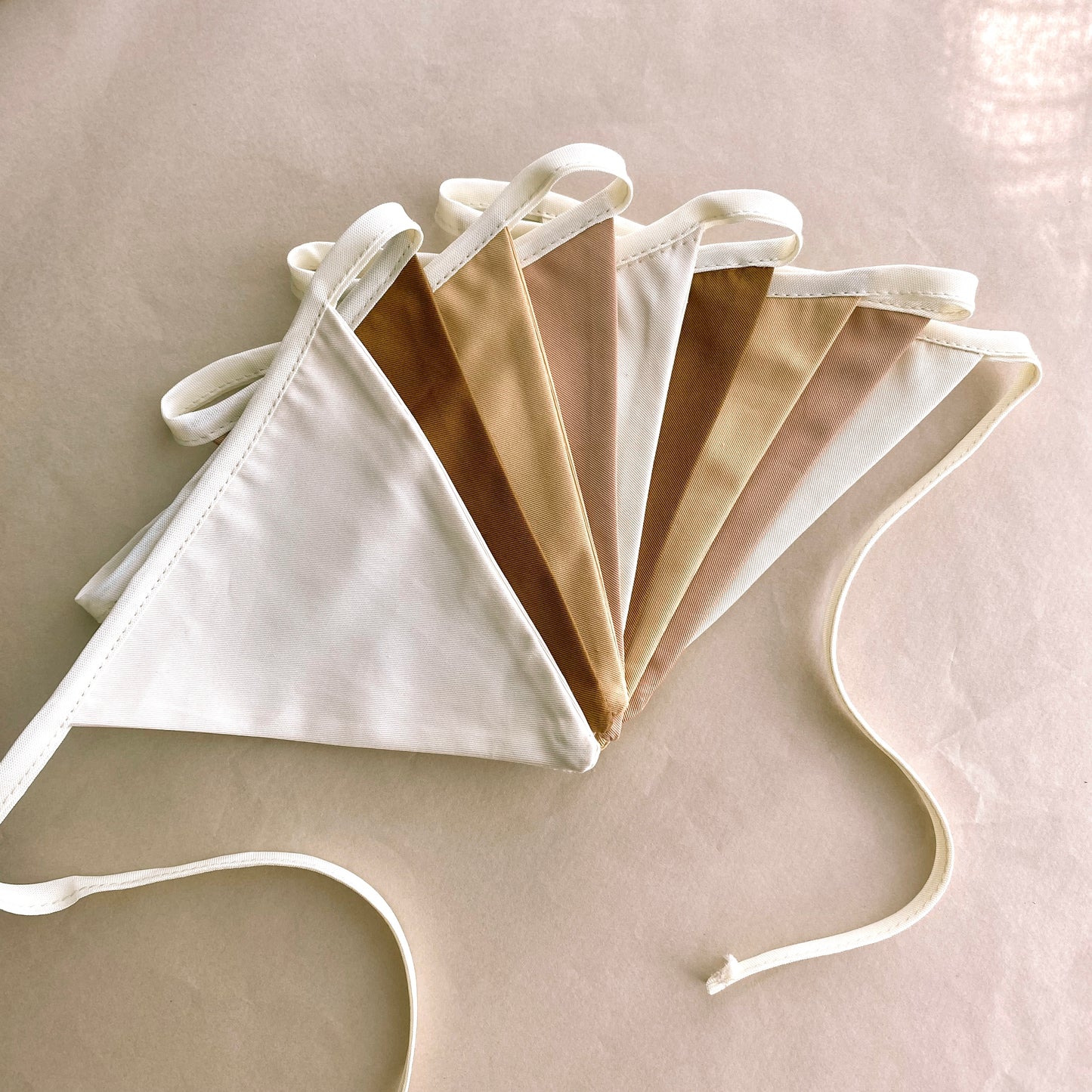 Bright triangle kids bunting. Boys wall bunting. Sunshine garland. Sunshine triangle playroom bunting. Warm tones garland. wall flags. Sunshine wall decor. Gender neutral Nursery bunting. nursery garland. Nursery wall decor. Sunshine nursery flags. Boys bedroom decor.