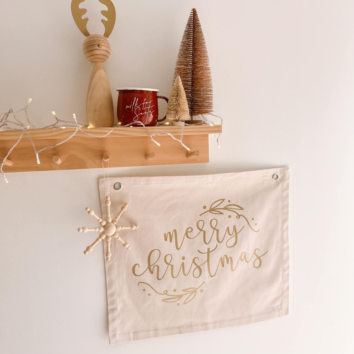 Merry Christmas festive wall banner ~ Warm sand