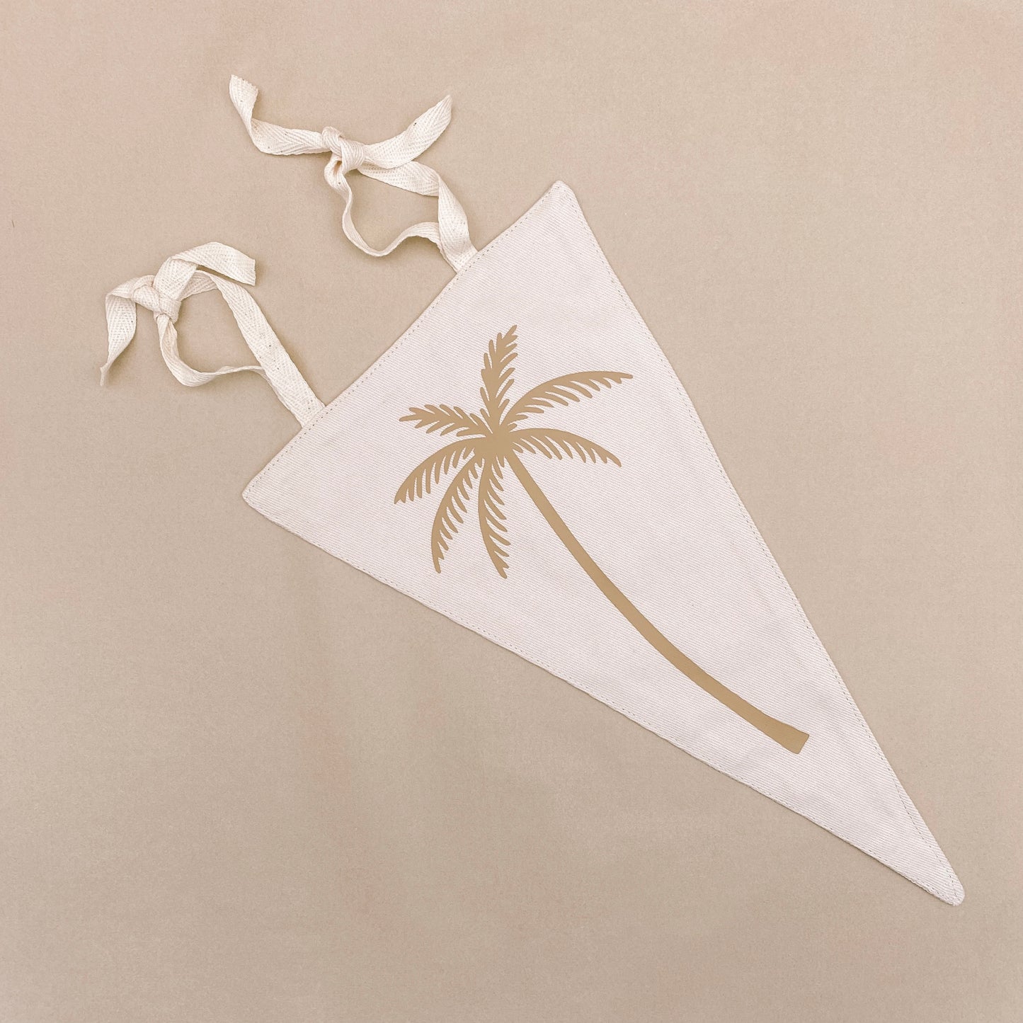 Palm tree tie up pennant flag / wall hanging