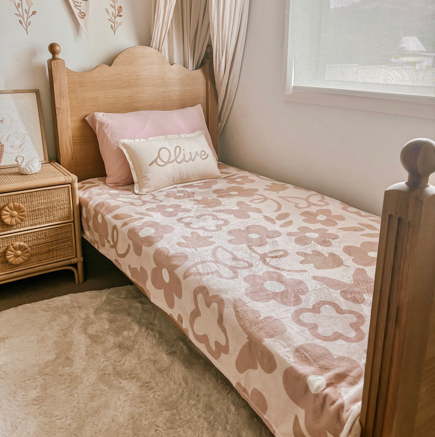 Girls minky blanket. Plush floral blanket. Snuggly girls bedding. Dusty pink floral blanket. Girls cottagecore bedding. Whimsical girls bedroom decor. Pink floral kids blanket. Butterfly nursery decor. Cottagecore girls room styling. Floral girls bedding. Girls dreamy bedroom inspo. Girls bedroom ideas age 5. Girls bedroom ideas age 8. Girls bedroom ideas age 12. Girls vintage bedroom.
