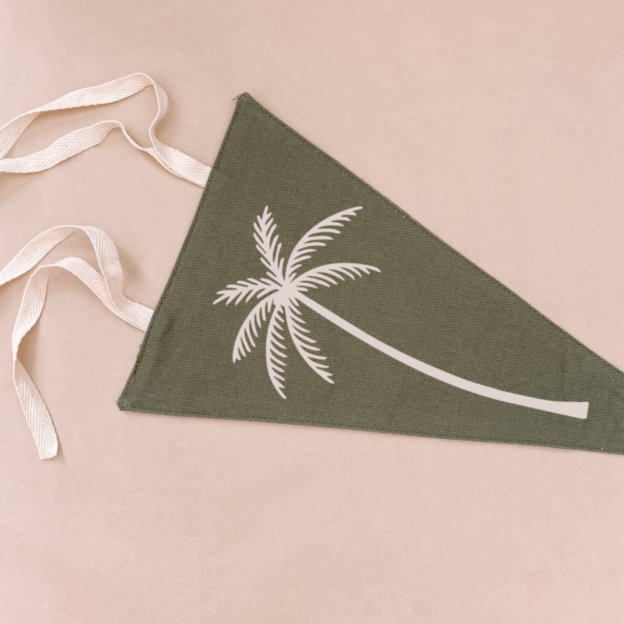 Palm tree tie up pennant flag / wall hanging