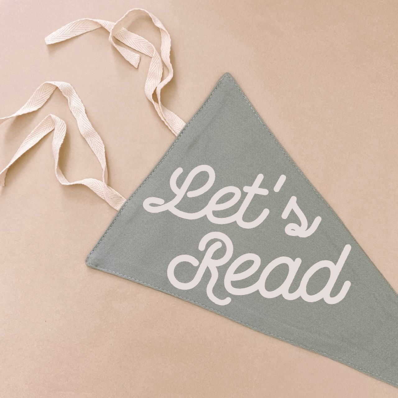 Let’s read tie up pennant flag / wall hanging